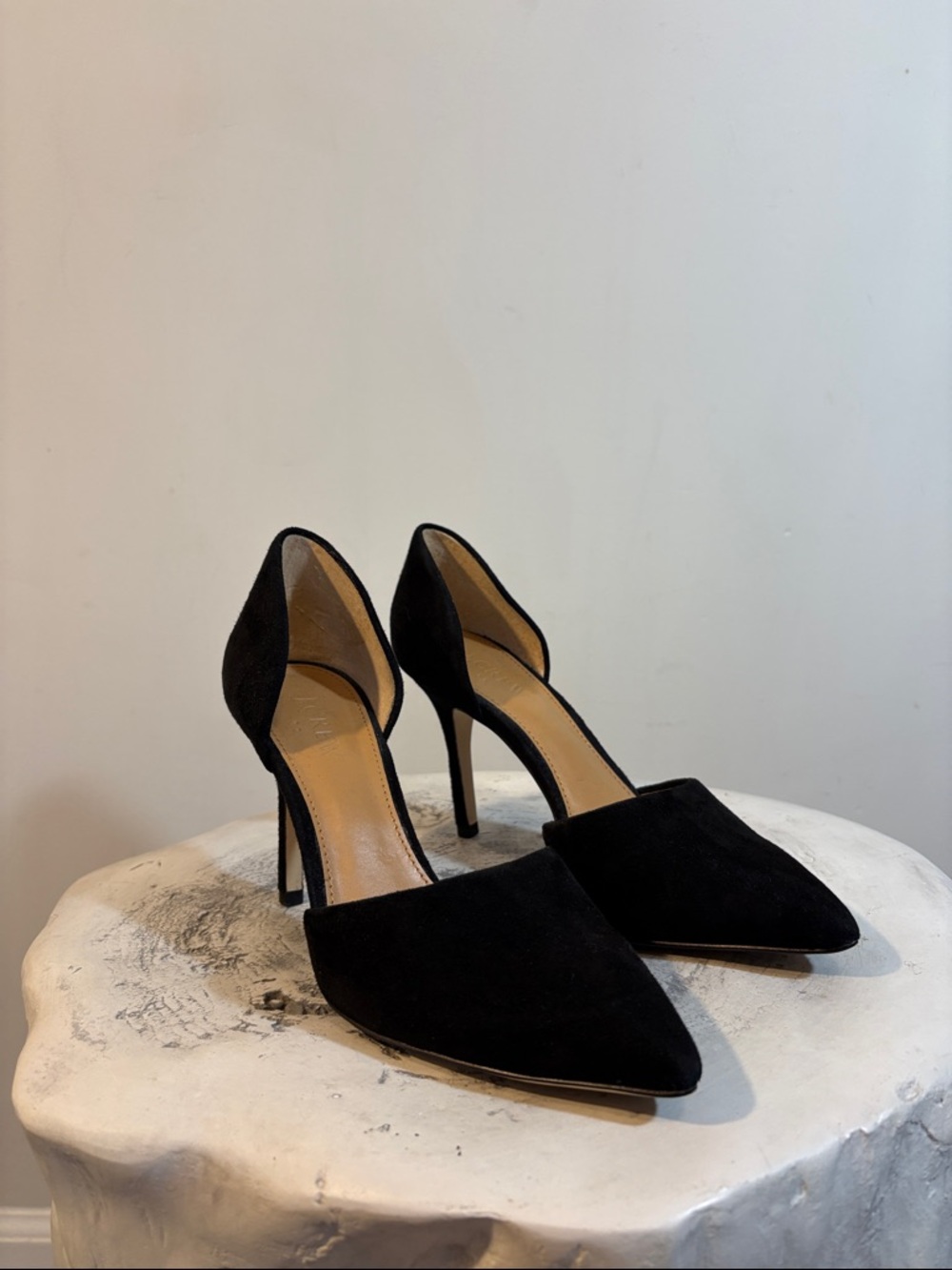 J. Crew Lana Classic Black Suede Pointed Toe Pumps 3.5” High Heel Classy Sexy - Picture 2 of 8